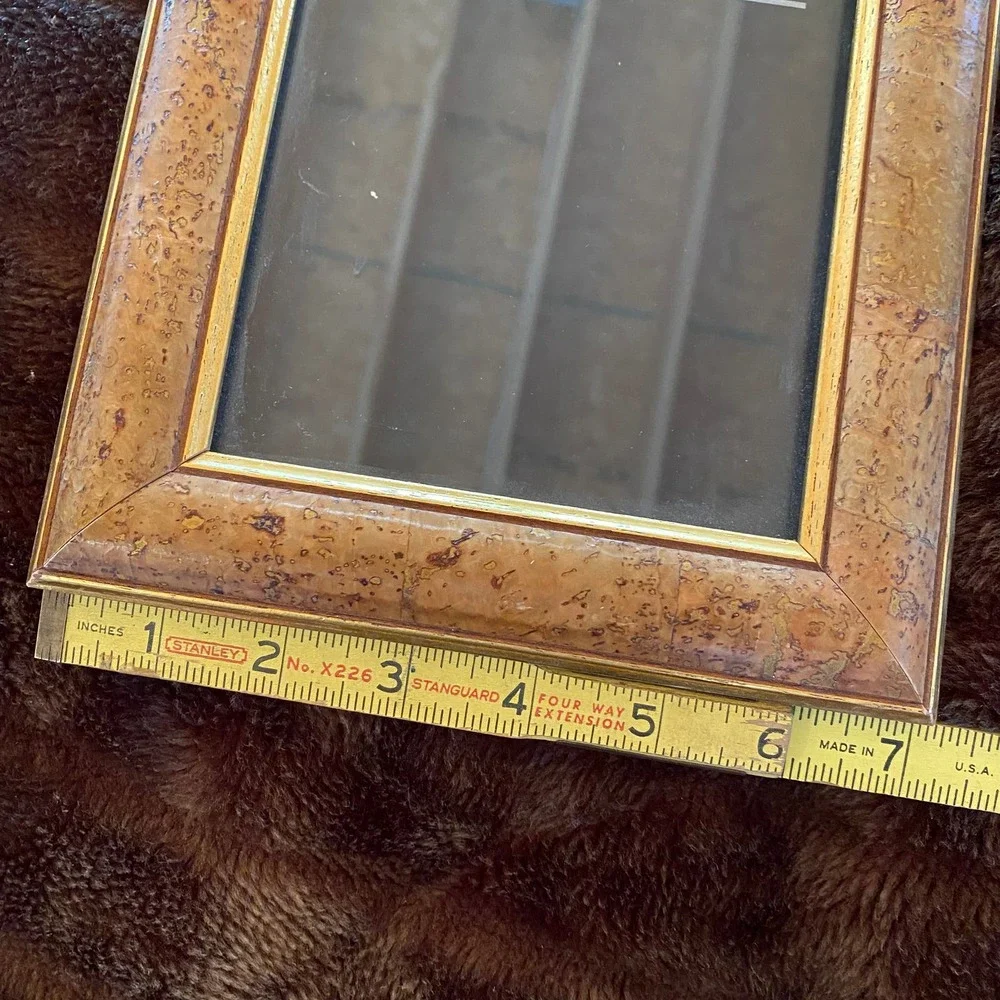 Picture This 9” x 7” Cork-Edge Photo‎ Frame for 5”x7” Photos